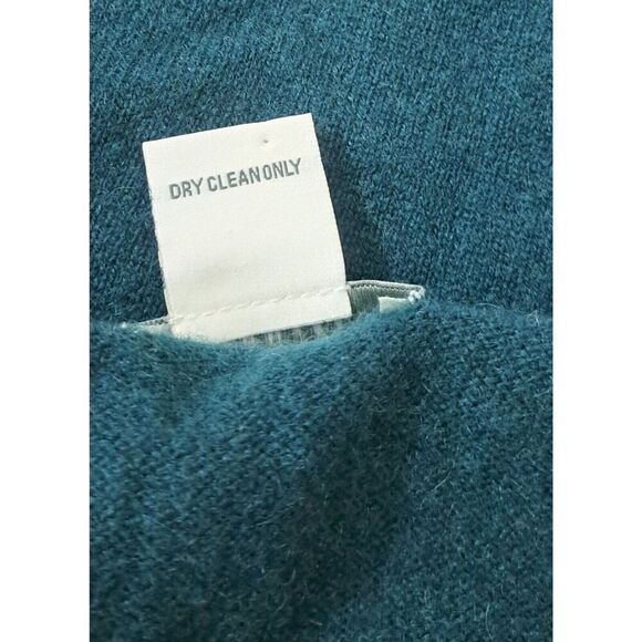 Neiman Marcus 100% Cashmere Sweater Womens Large Vneck Dark green pullover - Picture 7 of 7